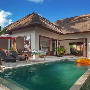 anusara-luxury-villas.ubudhotelsnow.com/